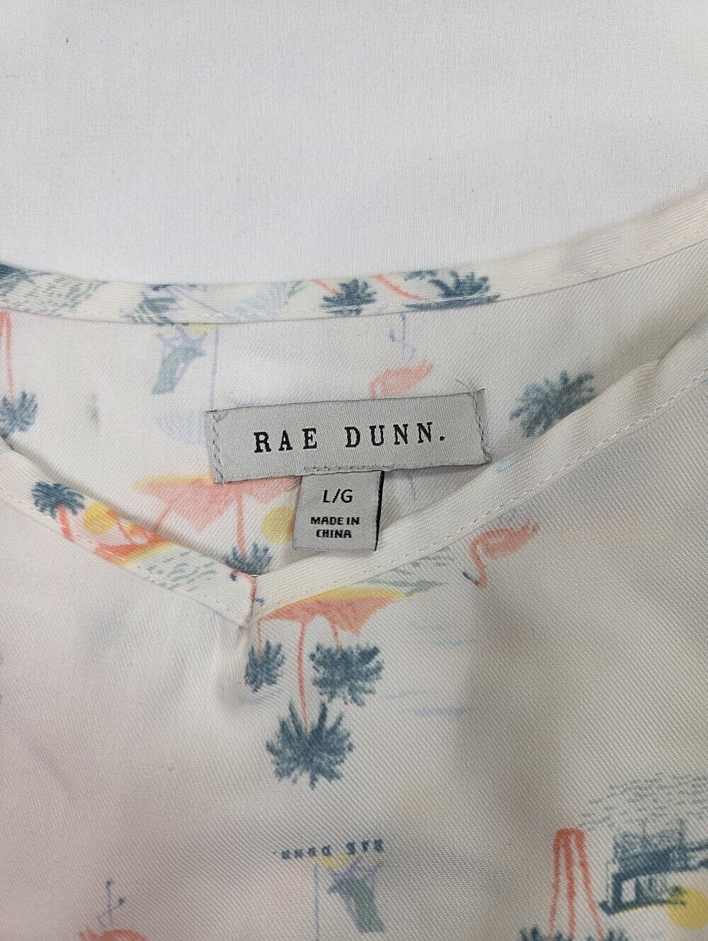 Rae Dunn Beach Print Pajama Set Large Cami Shorts Scalloped Trim Sleepwear - Picture 2 of 14